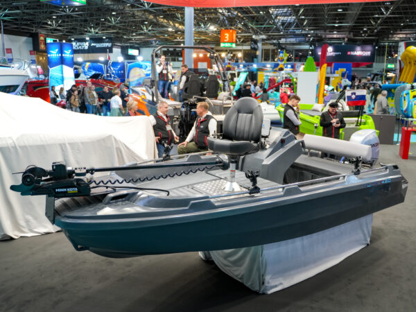 ROTO 450 S Fishing horgász hajó - Image 8