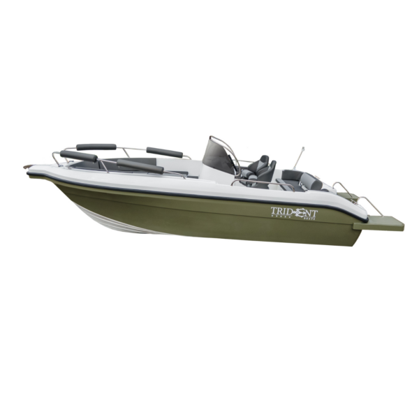 Trident 630 OPEN hajó