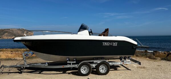 Trident 630 OPEN hajó - Image 12
